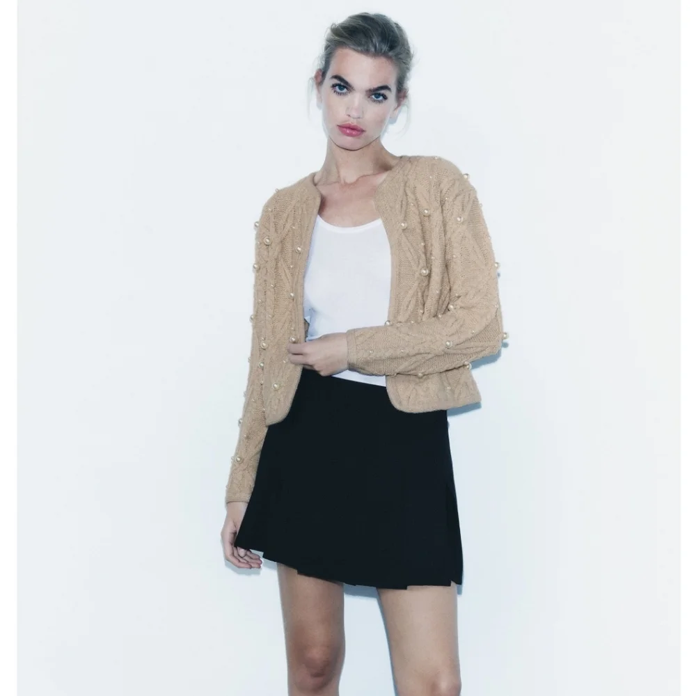 PEARL CABLE KNIT CARDIGAN SIZE L - Picture 2 of 8